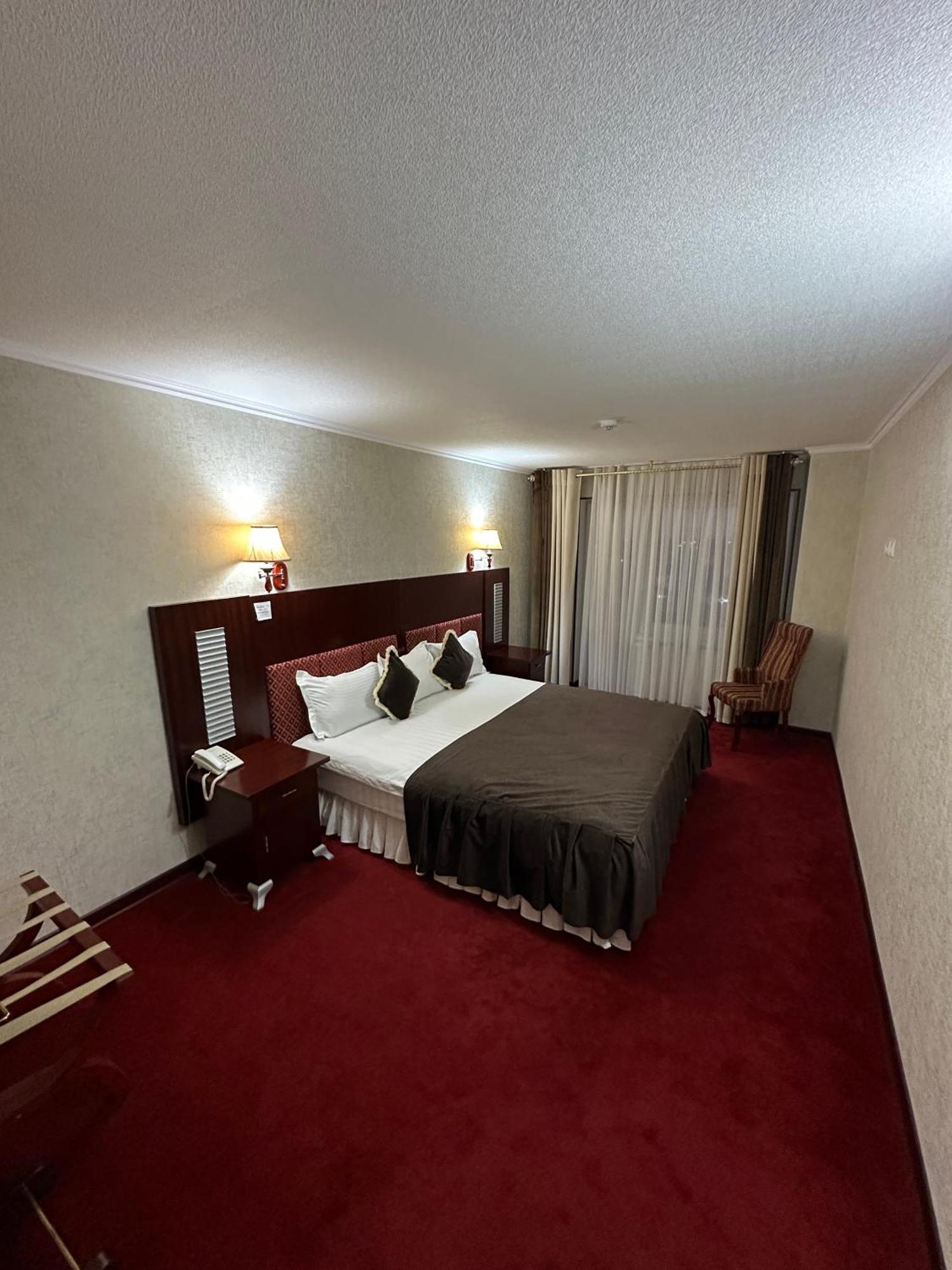 Hotel Grand Buxoro Ngoại thất bức ảnh