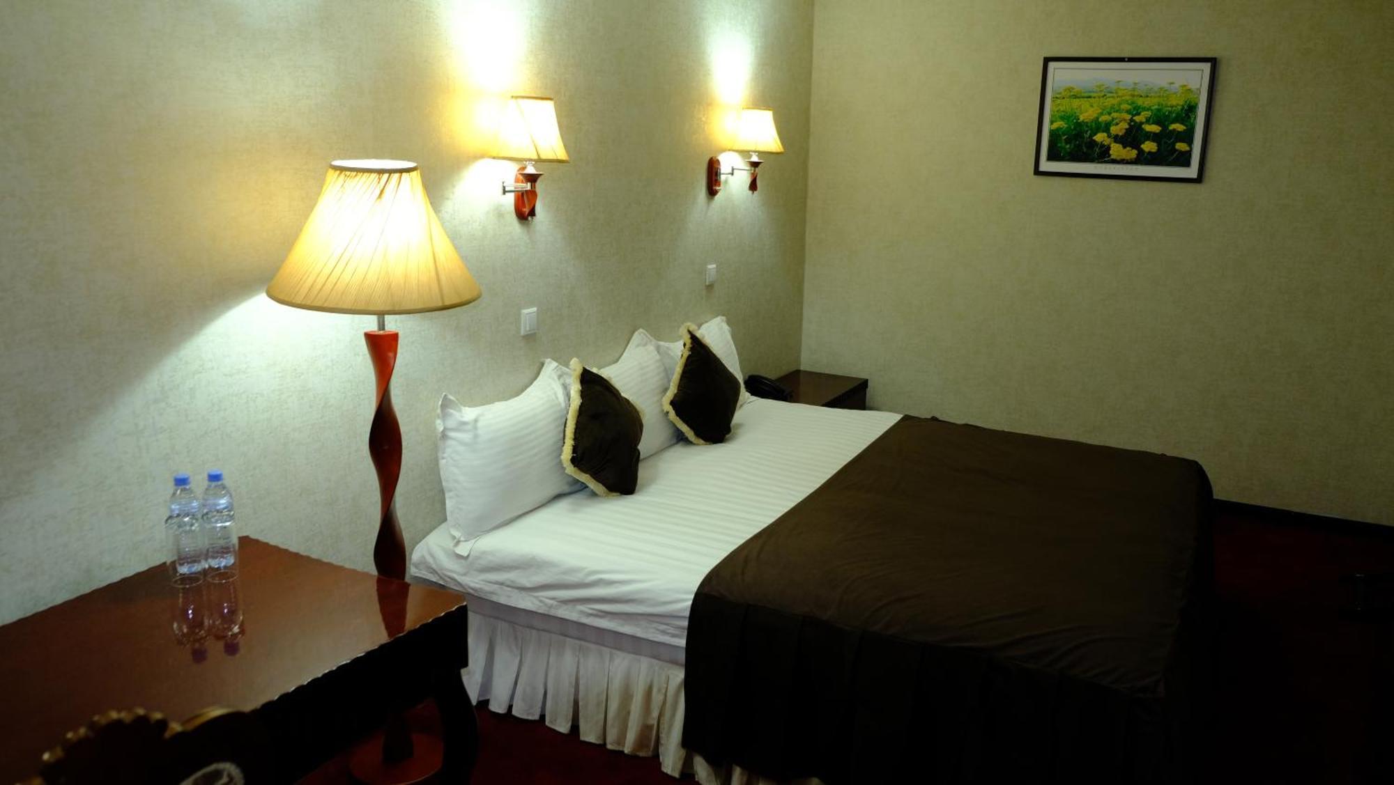 Hotel Grand Buxoro Ngoại thất bức ảnh